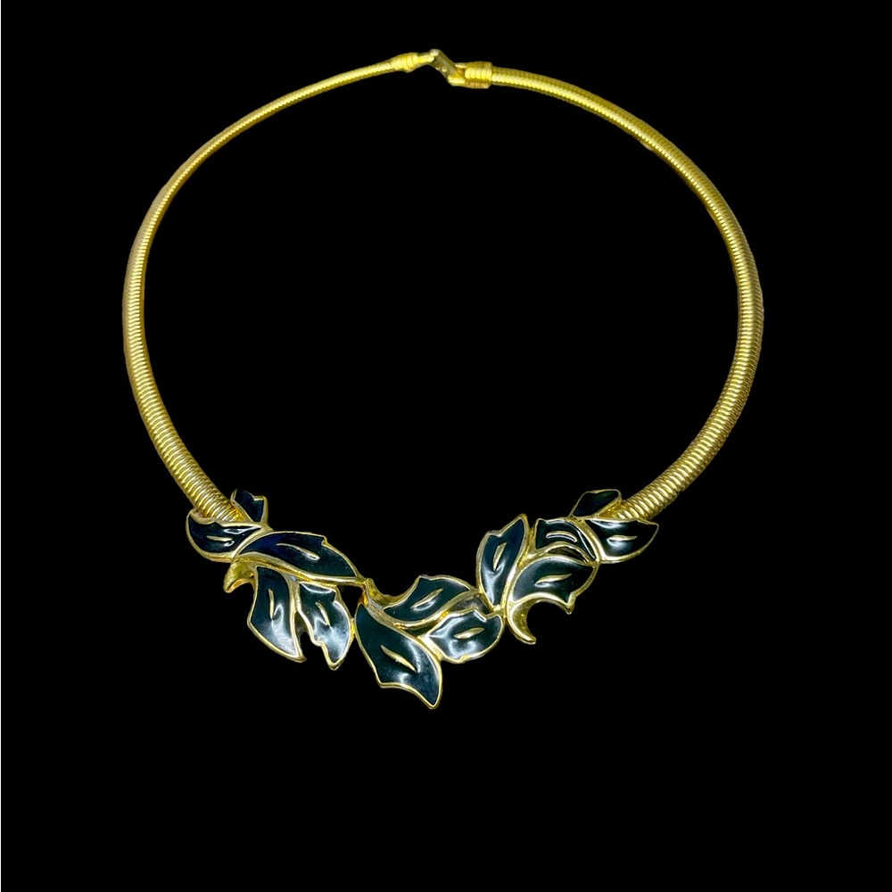 Vintage 1980s Trifari Black Enamel Leaf Necklace